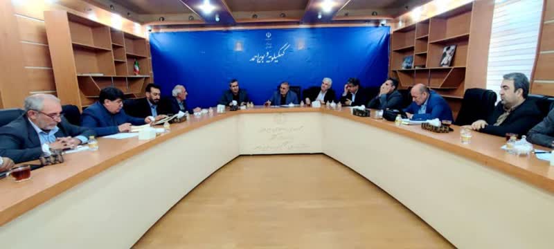 رفع مشکلات سد تنگ‌ سرخ و تسریع در روند اجرا اولویت است