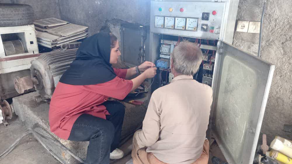 نصب چهار کنتور هوشمند بر روی چاههای کشاورزی شهرستان باشت